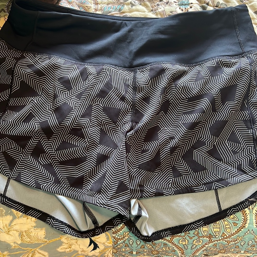 New lulu shorts!!!  Speed up 4”
